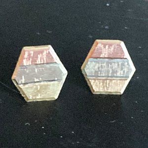 Hexagon post earrings in tricolour 10K gold